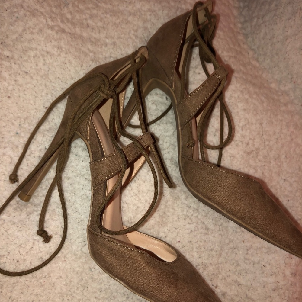 Tie Up Heels